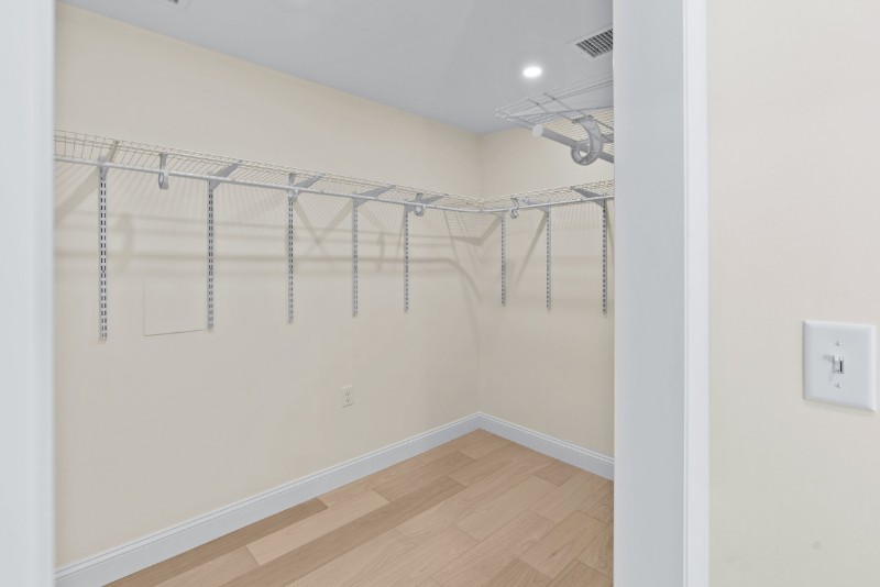 Closets Remodeling
